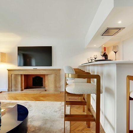 Elegant Apartment - 2Bd-6P - Avenue Montaigne Paris Extérieur photo