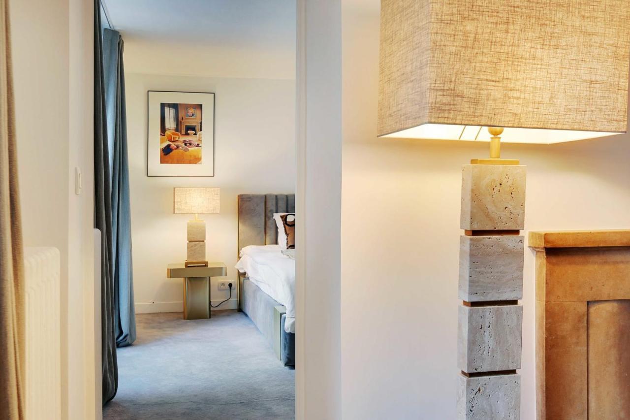 Elegant Apartment - 2Bd-6P - Avenue Montaigne Paris Extérieur photo