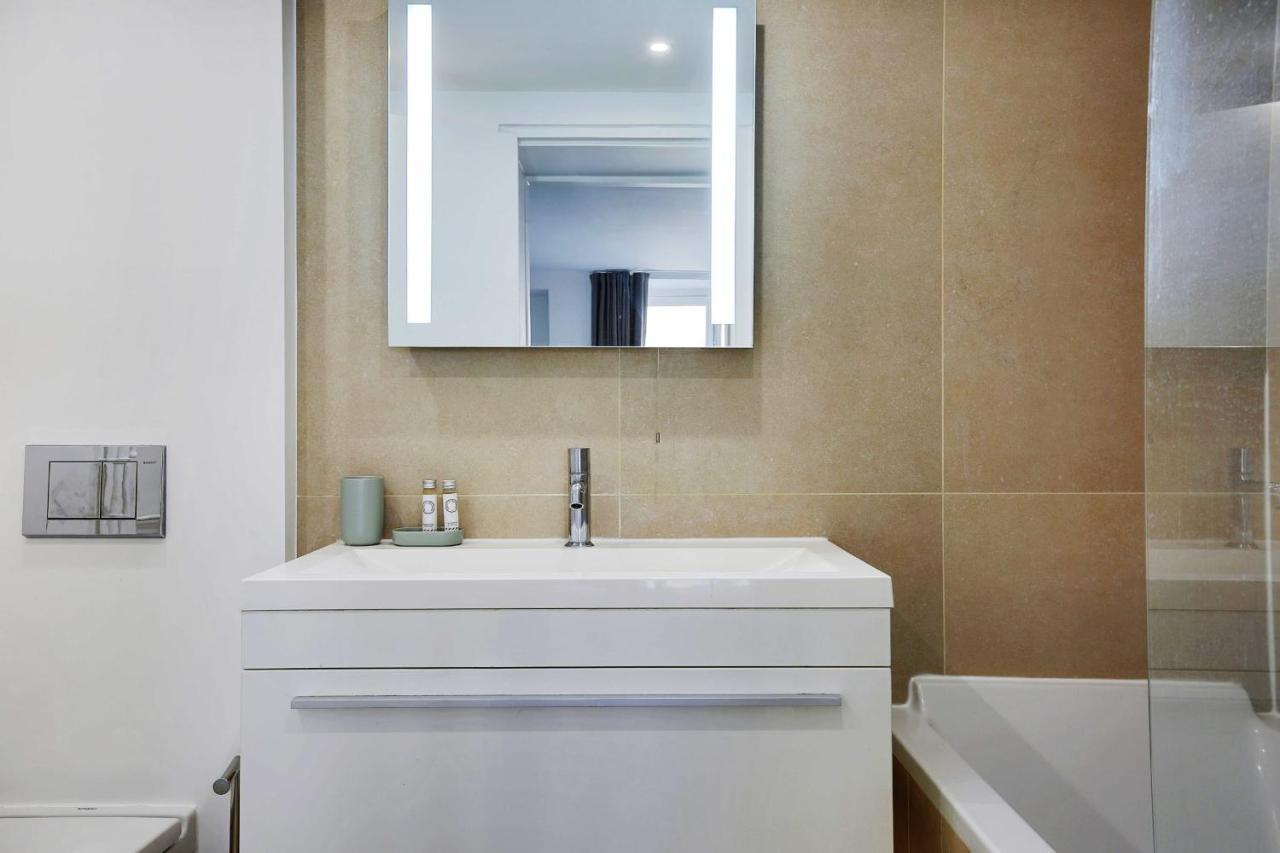 Elegant Apartment - 2Bd-6P - Avenue Montaigne Paris Extérieur photo
