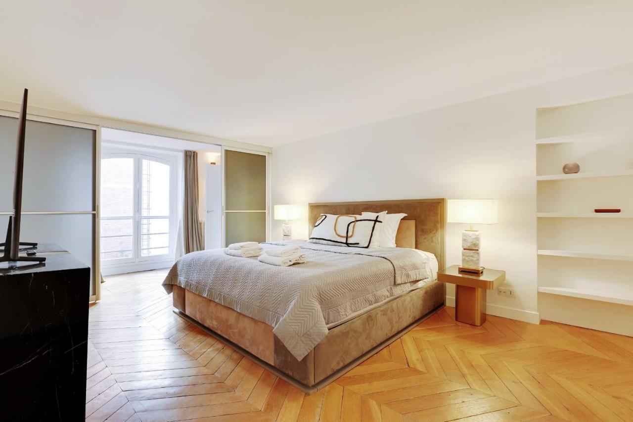 Elegant Apartment - 2Bd-6P - Avenue Montaigne Paris Extérieur photo