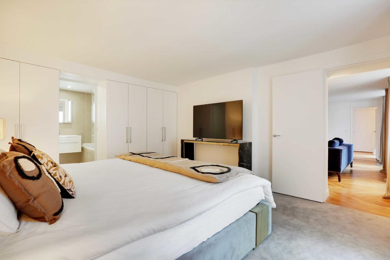 Elegant Apartment - 2Bd-6P - Avenue Montaigne Paris Extérieur photo